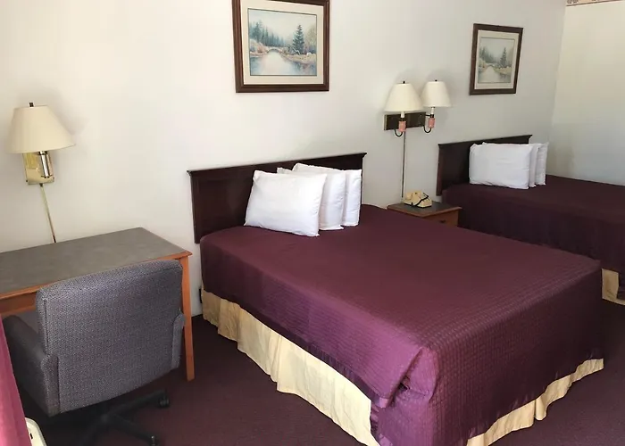 Kewanee Motor Lodge